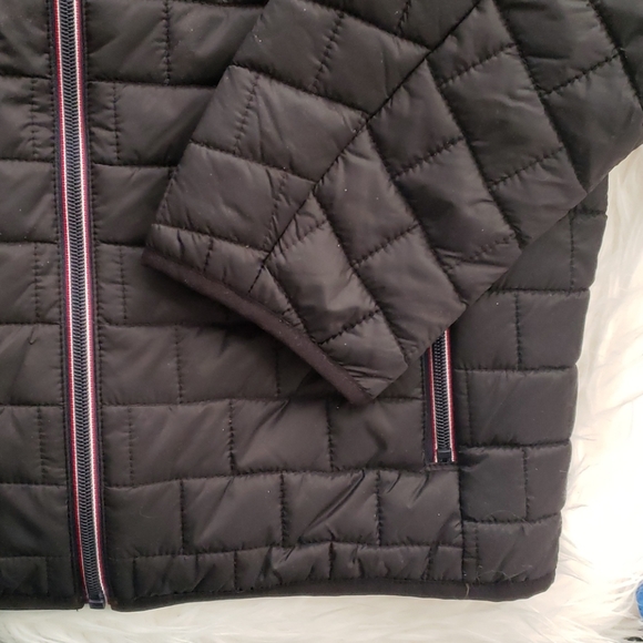 Tommy Hilfiger Black Packable Jacket - Picture 5 of 7